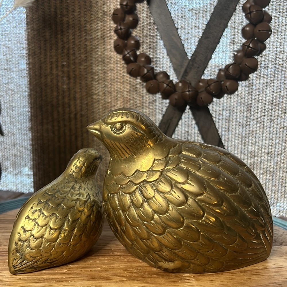 Pair of Vintage Genuine Brass Quails/Mother-Baby Brass Birds~ Mid Century Birds - Picture 7 of 13